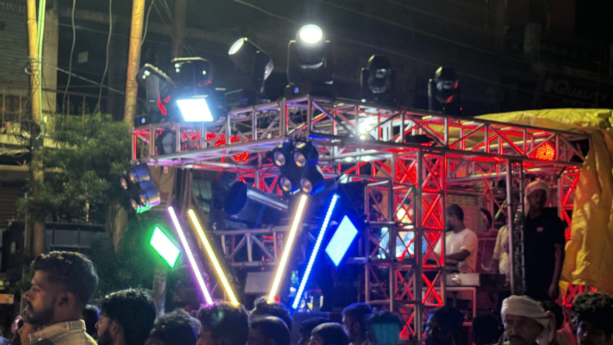 DJ operators in Gorakhpur are installing high-volume DJ sets; loud noise can lead to hearing loss.