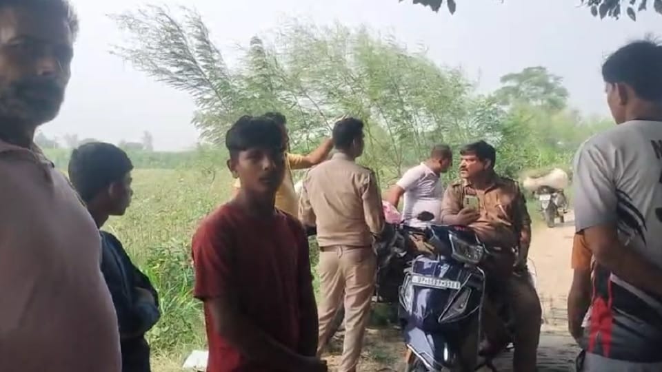 UP: Big incident of cow slaughter in Meerut, remains and ropes of animals found at eight places