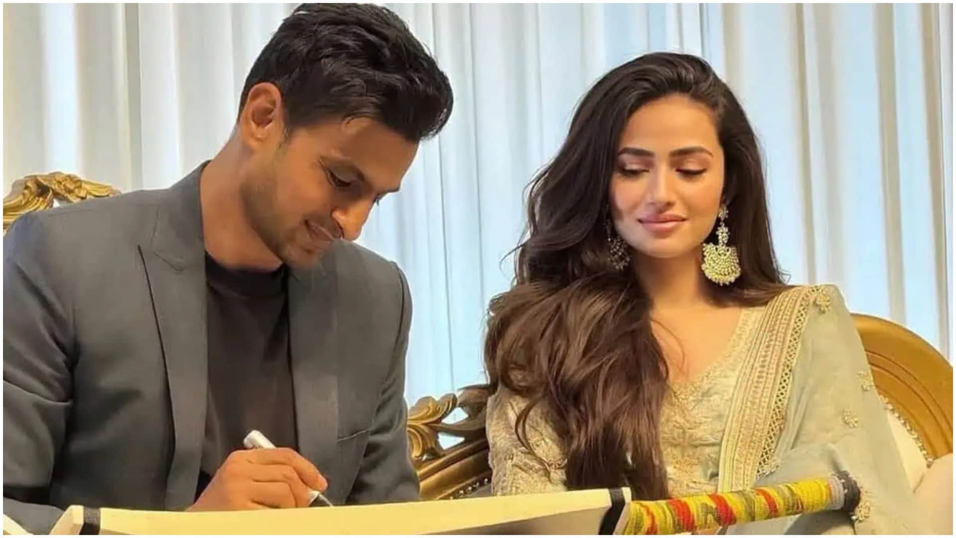 Shoaib Malik witty reply about Sana Javed goes viral amid divorce rumours; Watch Video