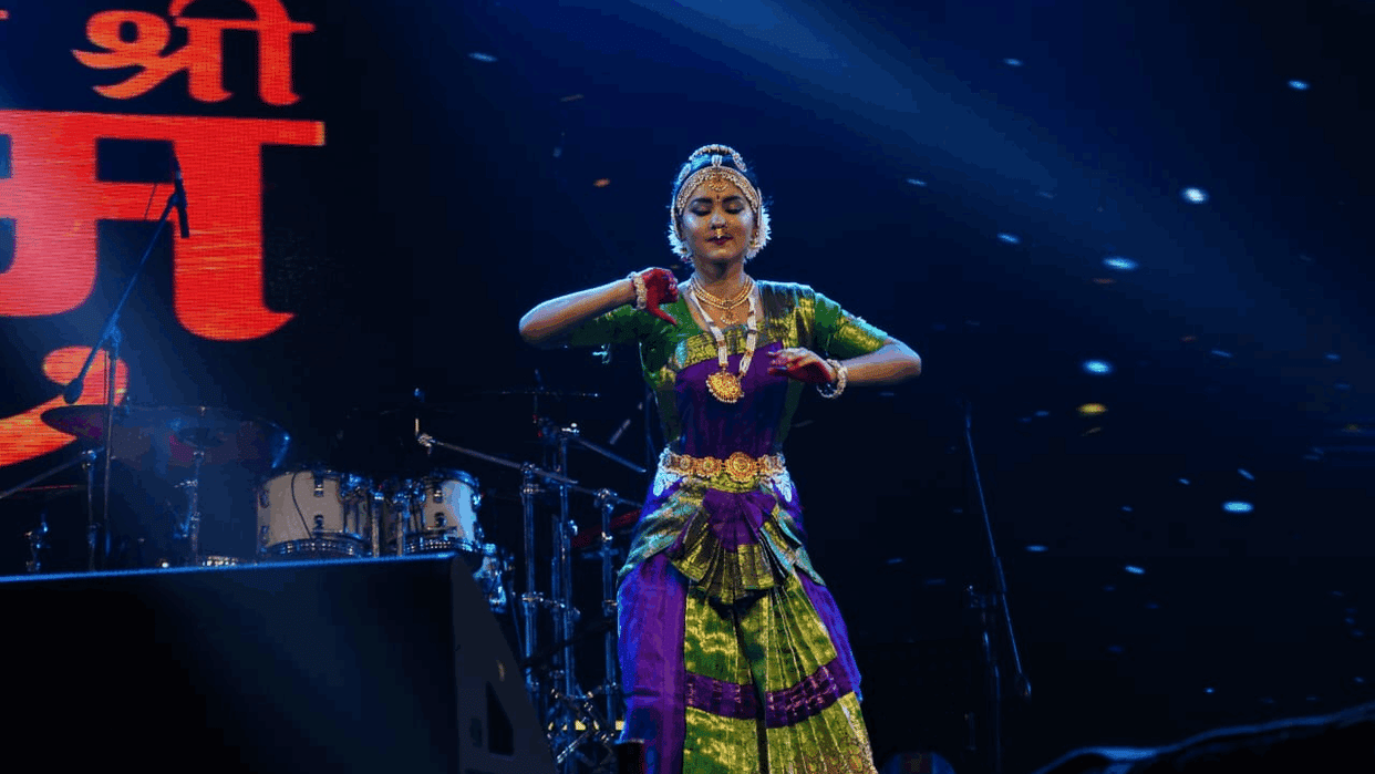 Music and cultural programs organized on second day of Bastar Dussehra Folk Festival