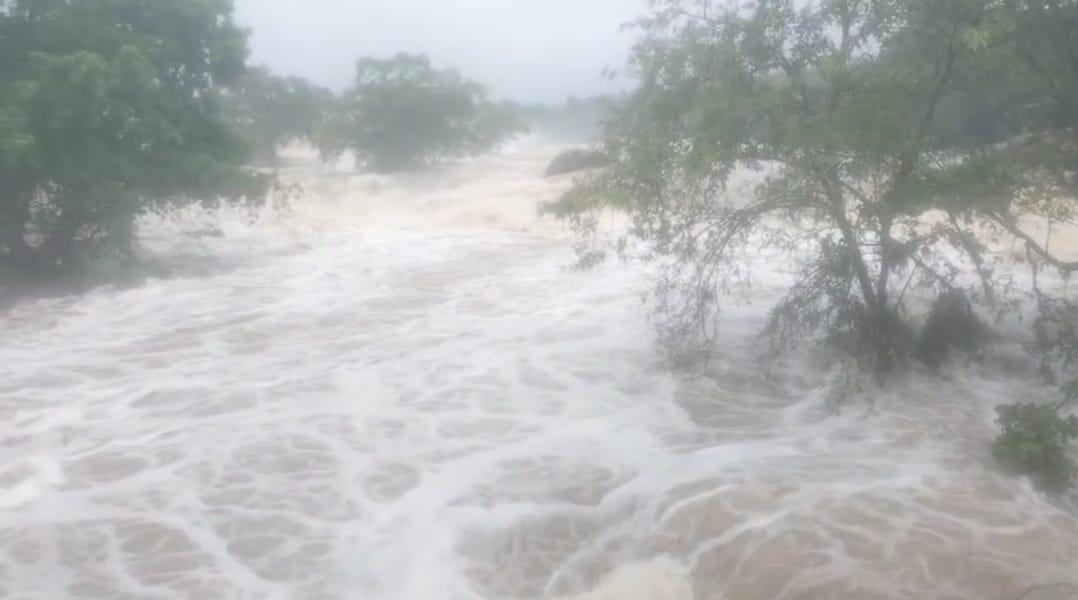 Bihar Weather Update Heavy Rain Caused Flood like Situation in Several Districts News in Hindi