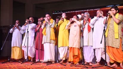 Dandiya Night: city of Brass danced to Renuka 52-yard dance; see pictures of the excitement