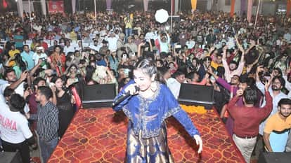Dandiya Night: city of Brass danced to Renuka 52-yard dance; see pictures of the excitement
