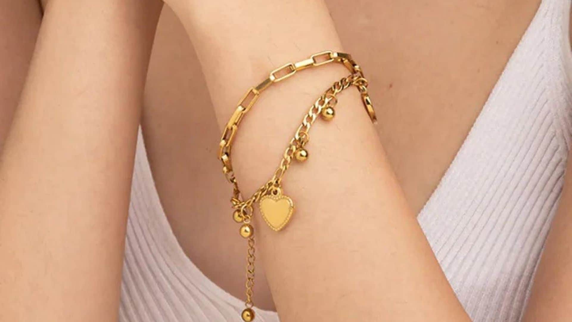 Karwa Chauth 2025 gold bracelet for women design with price gold and dimond disprj