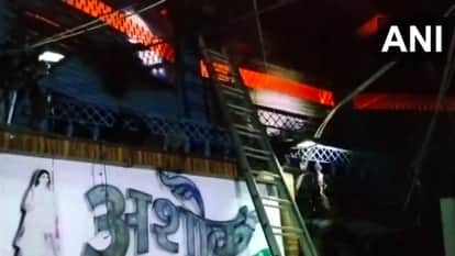 Guna Cloth Market Fire Madhya Pradesh fire broke out in cloth market Fire tenders on spot hindi updates