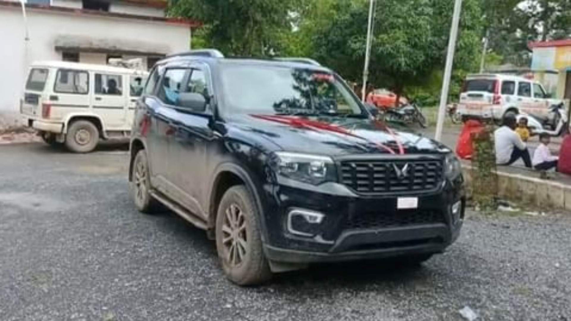 जब्त की गई कार।