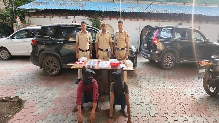 Delhi: देश भर के हजारों लोगों को डिजीटल अरेस्ट कर ठगी  करने वाले गिरोह का खुलासा, पांच गिरफ्तार