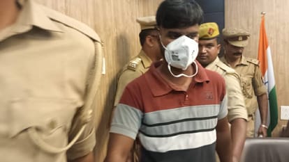 Son murders mother in Lucknow, stabs her five times in the neck with a screwdriver