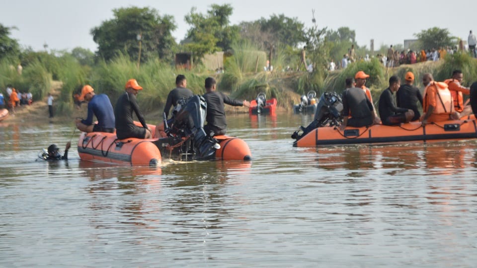 Utangan River Tragedy: After 100 Hours Army’s Local Innovation with Compressor Recovers First Body