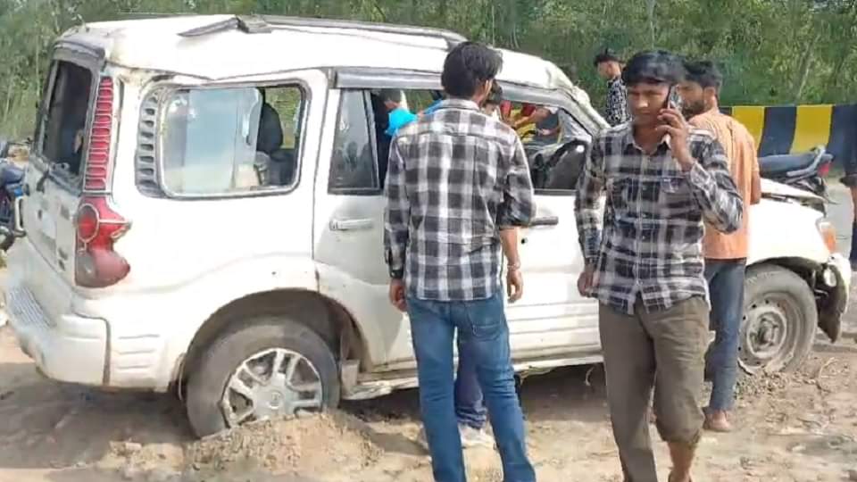 Saharanpur: Scorpio going to school overturned, seven year old child died, seven injured; the screams