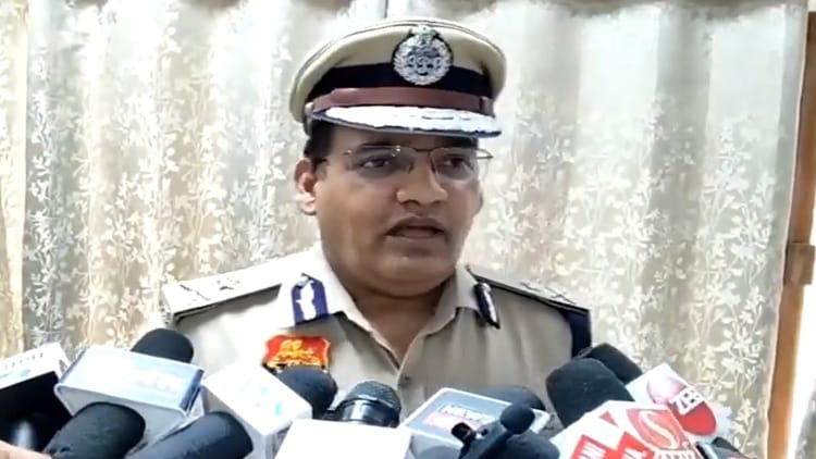 Haryana: कौन हैं आईजी पूरन कुमार? जिन्होंने चंडीगढ़ में खुद को मारी गोली, नौ दिन पहले मिली थी नई जिम्मेदारी