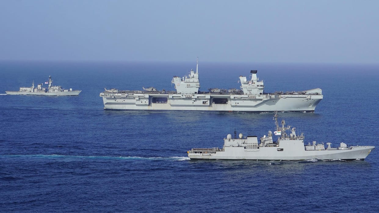 Indian and British carrier strike groups linked up in historic first during Exercise Konkan 2025 News in Hindi