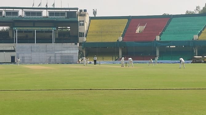 Kanpur Ranji Trophy practice match at Green Park batsmen showed patience bowlers also looked in rhythm