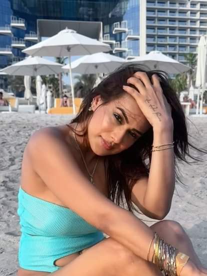 निया शर्मा