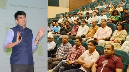 धन संपदा कार्यक्रम में लोगों को निवेश के तरीके बताते विशेषज्ञ ललित शर्मा