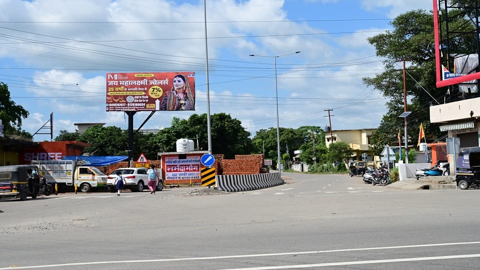 Rampur Road Haldwani is a highway of death due to lack of divider