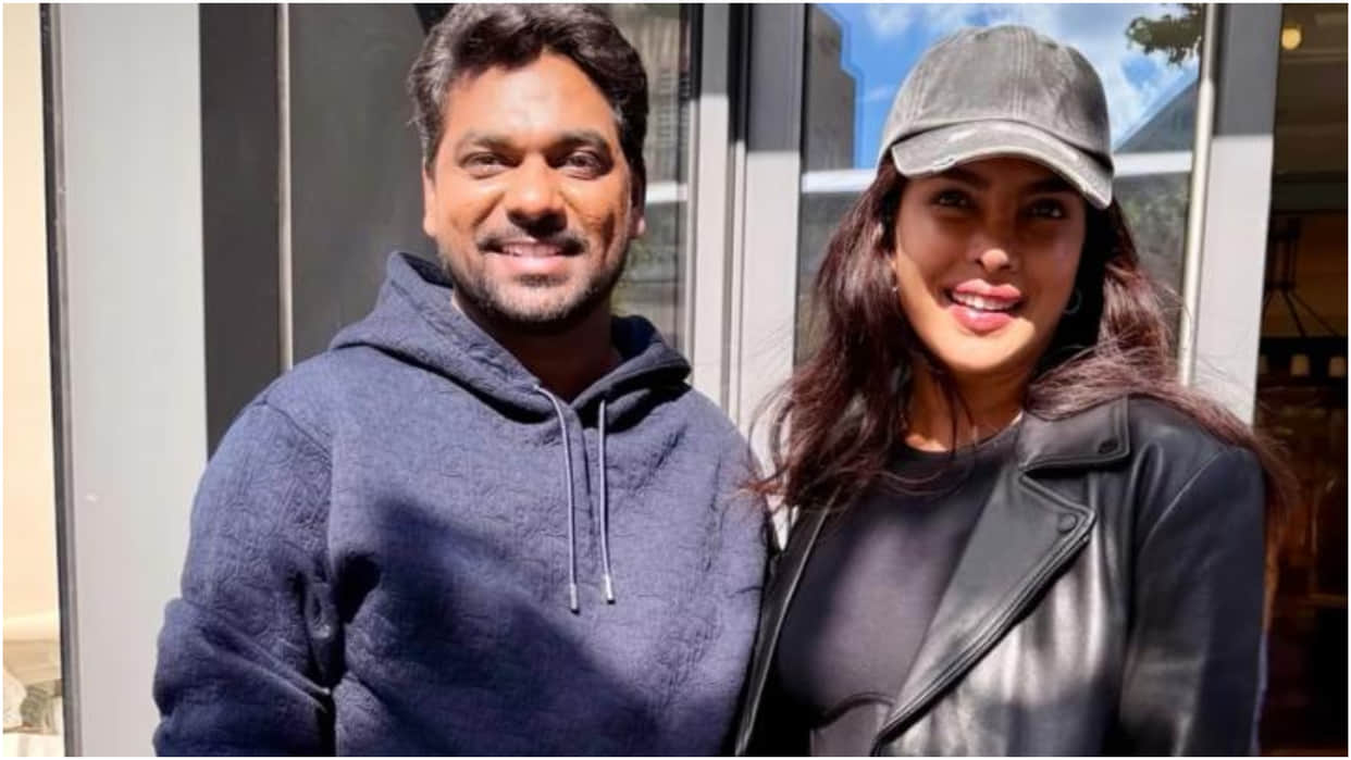 Priyanka Chopra Meet With Comedian Zakir Khan In New York Says Happy To Know About You