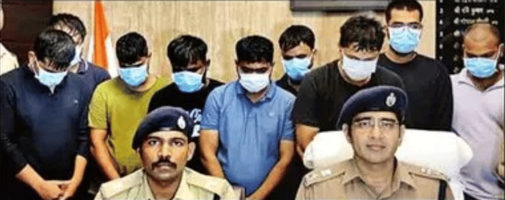 UP: Solver gang operating in IBPS Clerk recruitment exam busted, 10 including kingpin arrested