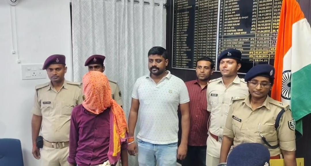 Bihar: RPF busts cyber fraud gang using stolen mobile phones in Muzaffarpur