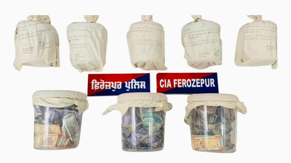 Ferozepur CIA arrested Two smugglers with heroin and drug money