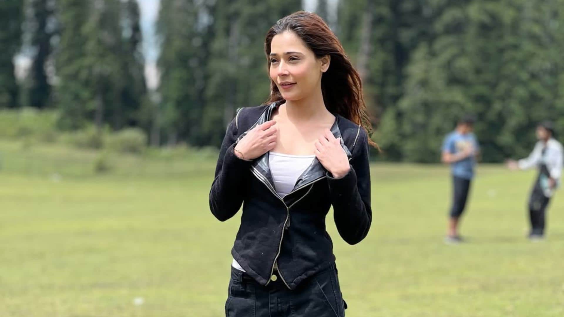 Who is Sara Khan marries actor Krish Pathak know about her career film and serials