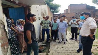 Fever wreaks havoc in Pilibhit Rasiya Khanpur village seven people dead so far