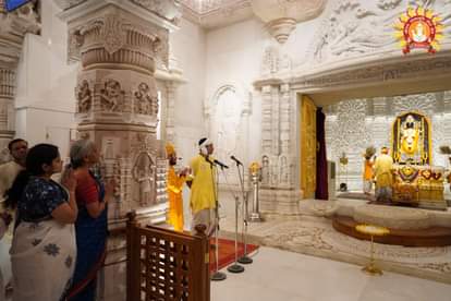 केंद्रीय वित्तमंत्री निर्मला सीतारमण ने किए रामलला के दर्शन।