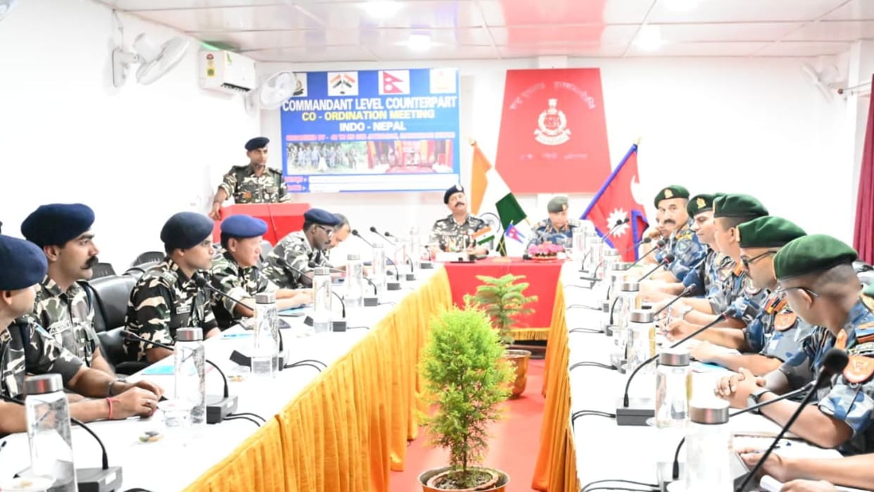 Bihar News: Commandant level coordination meeting on India-Nepal border news in Hindi
