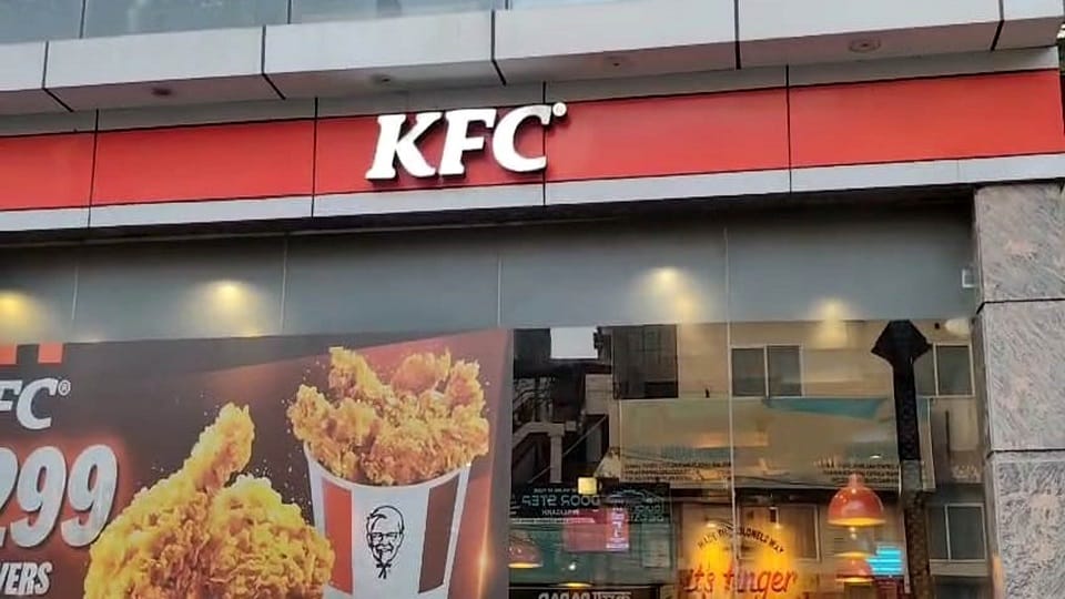 KFC outlet gets notice for mixing veg and non veg items