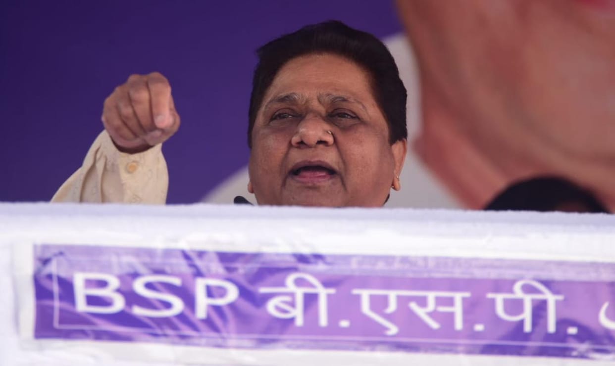 UP: Mayawati targets chaos in airline operations, says government should adopt public interest policy