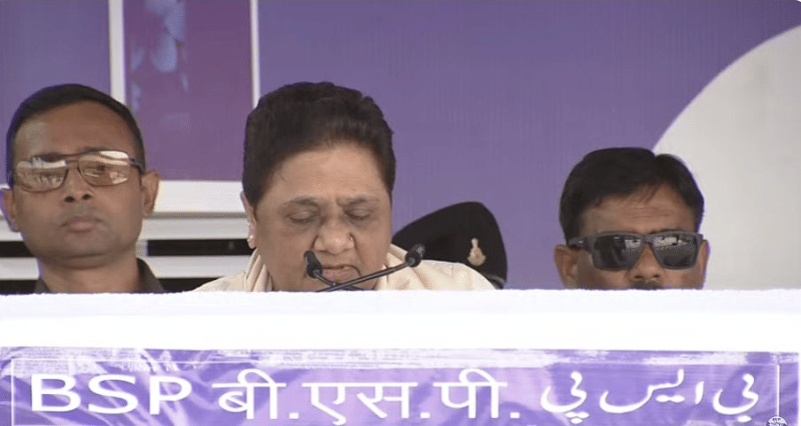 Mayawati addresses a maharally in Lucknow