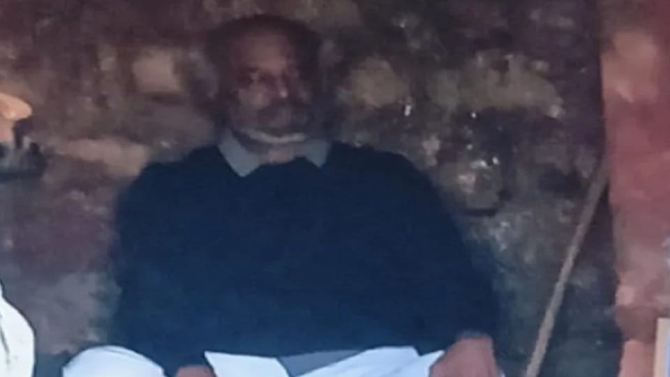 Rajinikanth meditates at the legendary Pandavkholi cave in Dwarahat