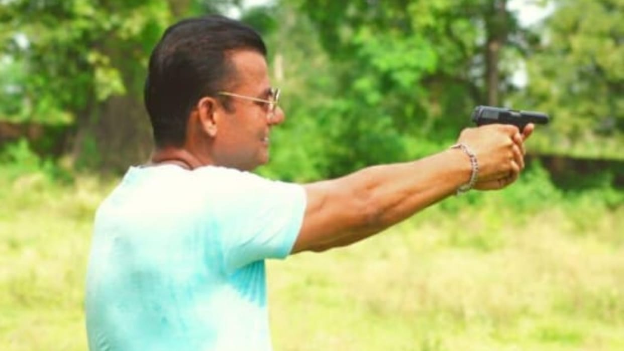 another FIR lodged against Nadeem his photo of him showing a pistol goes viral in Bareilly