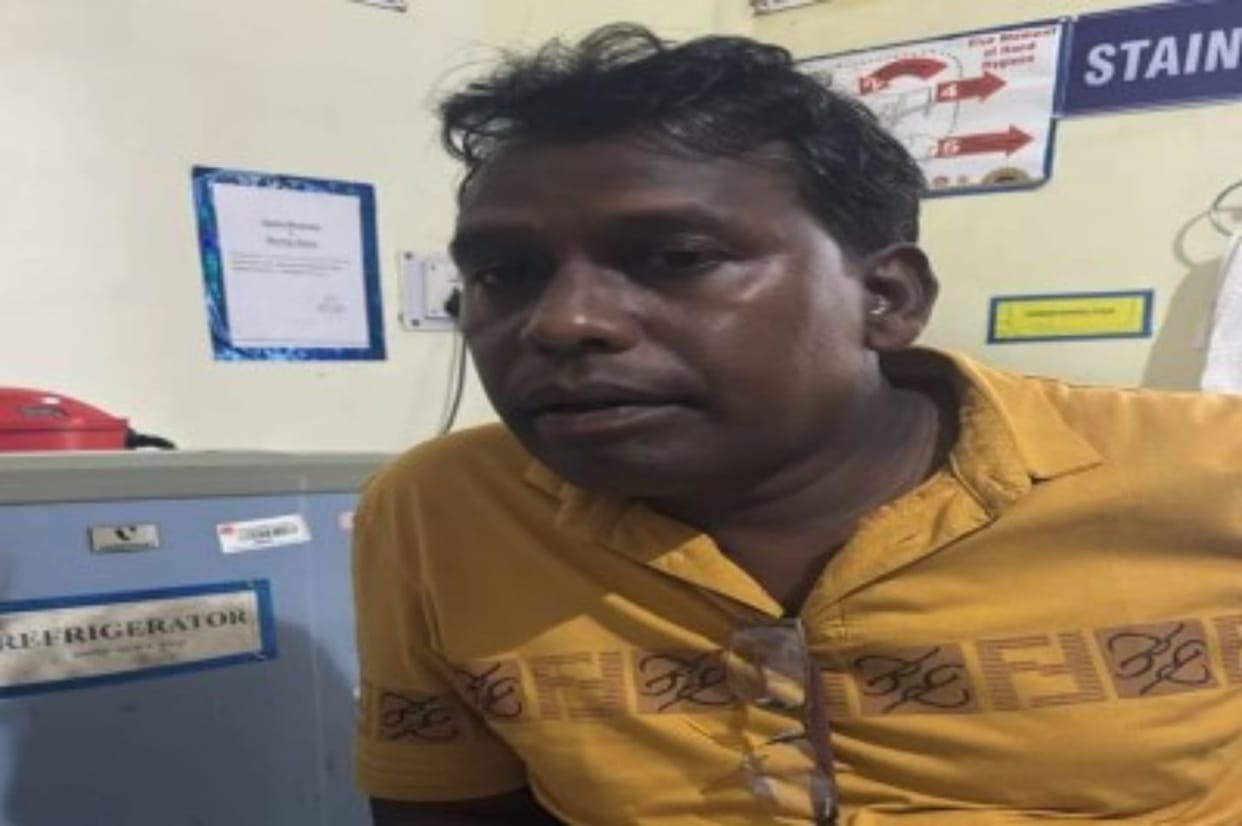 engineer arrested for taking bribe of rs 50 thousand in surajpur
