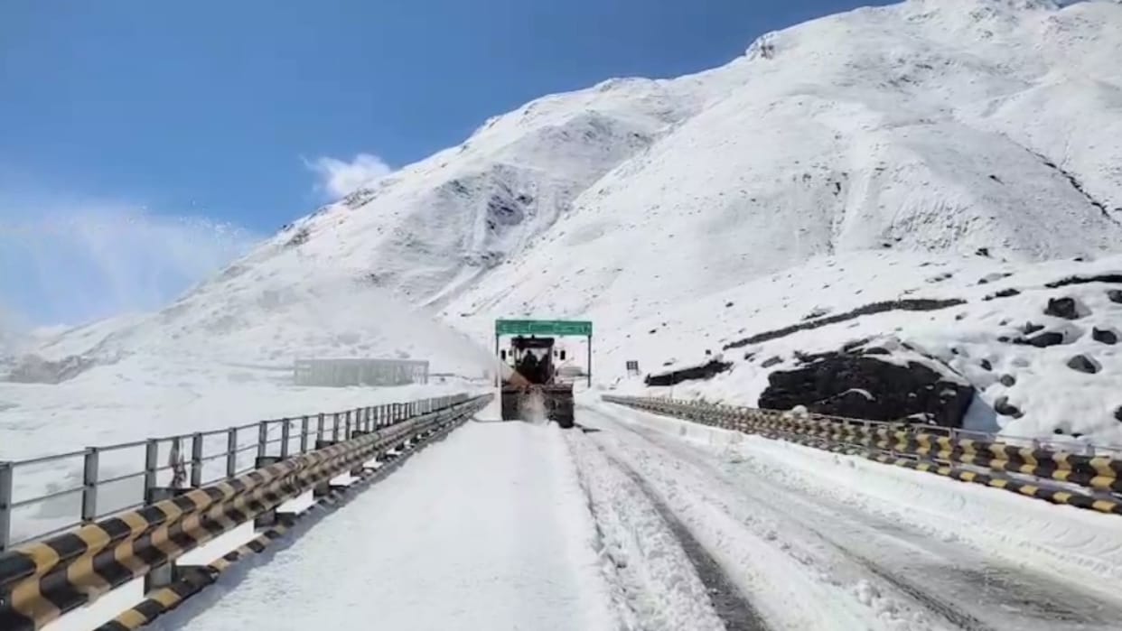 Himachal Weather: The Manali-Leh road restored, which was closed due to snowfall, know forecast