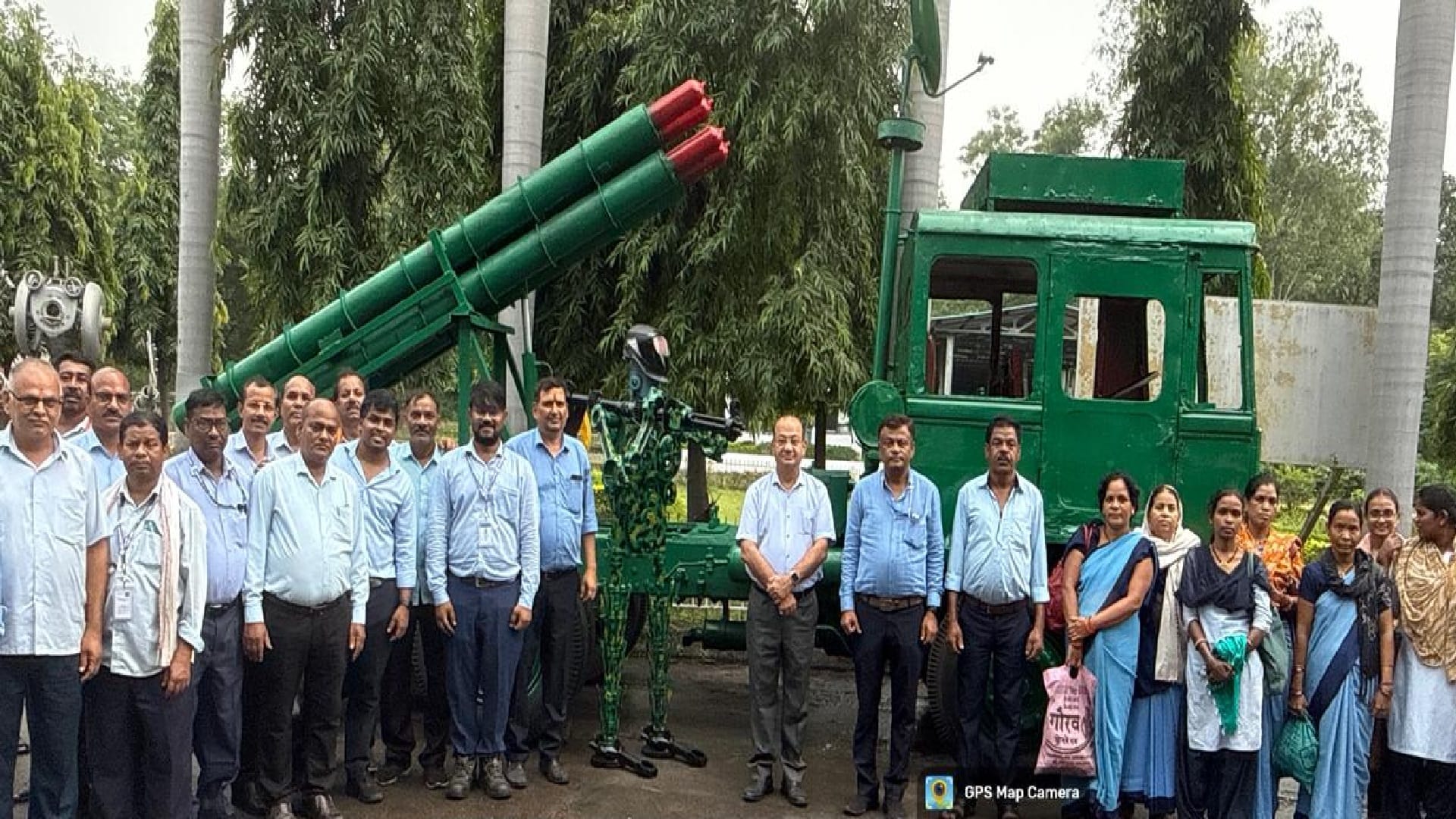 गेवरा में स्क्रैप से बना S-400 एंटी मिसाइल सिस्टम का मॉडल,