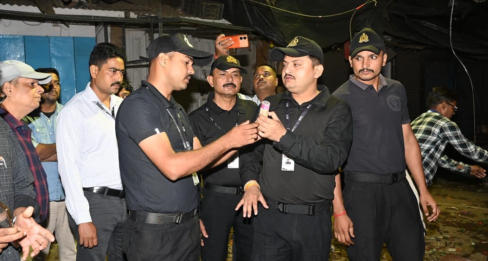 Kanpur Blast Agencies blast was caused by firecracker or gunpowder agencies investigated sent evidence to lab