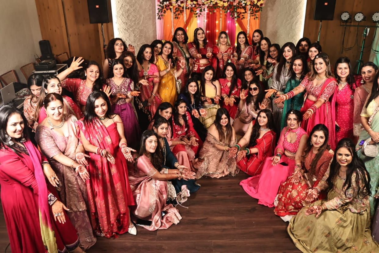 Karwa Chauth 2025: Indore markets will be buzzing with Karwa Chauth celebrations, with hotels and restaurants