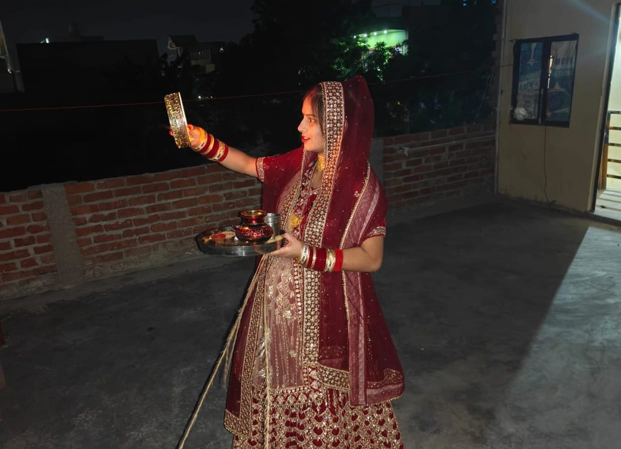 Married women break their Karwa Chauth fast after seeing moon