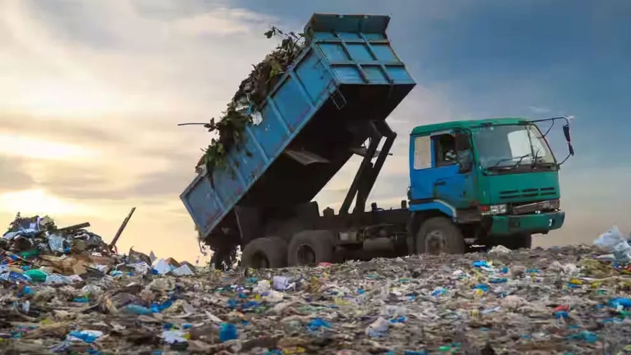 door-to-door garbage collection 100% will be implemented in 105 localities of Varanasi city