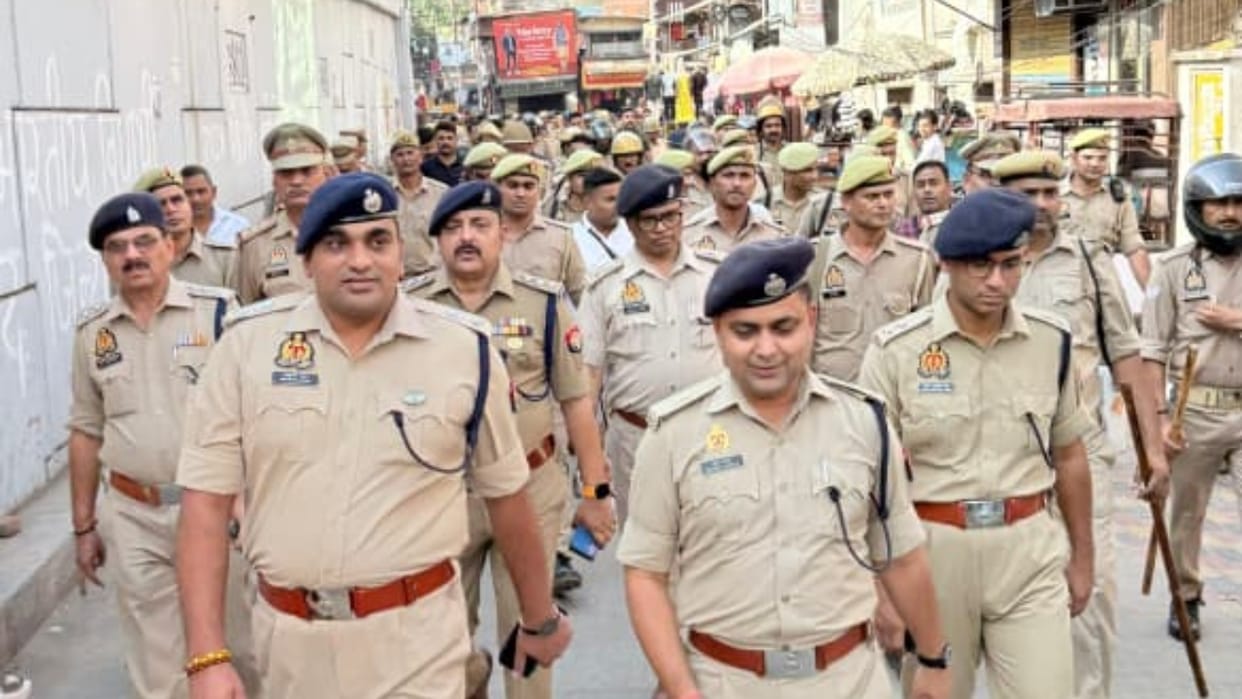 police alert on jume ki namaz security beefed up around religious places in Bareilly