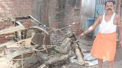 Kanpur: Fire breaks out in loco pilot's house, destroys belongings, woman suffers burns