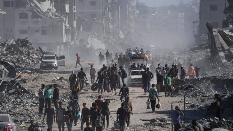 Gaza: हमास ने इस्राइली जासूस बताकर आठ लोगों को सड़क पर बिठा मारी गोली; सभी से अल्लाह-हू-अकबर के नारे भी लगवाए