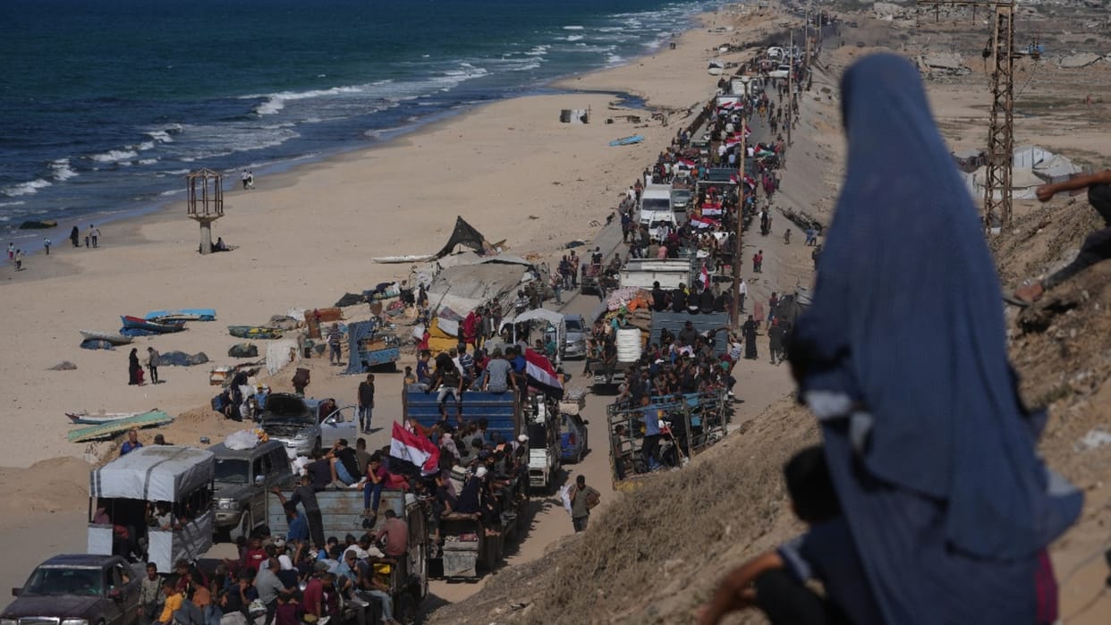 Israel-Hamas Ceasefire: 20 Hostages to Be Released Today as Soldiers Return Under US Peace Plan