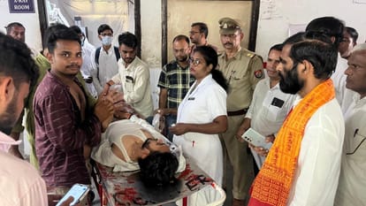 SP workers chased and beat ABVP workers: FIR against 200 people including former minister and former MLA