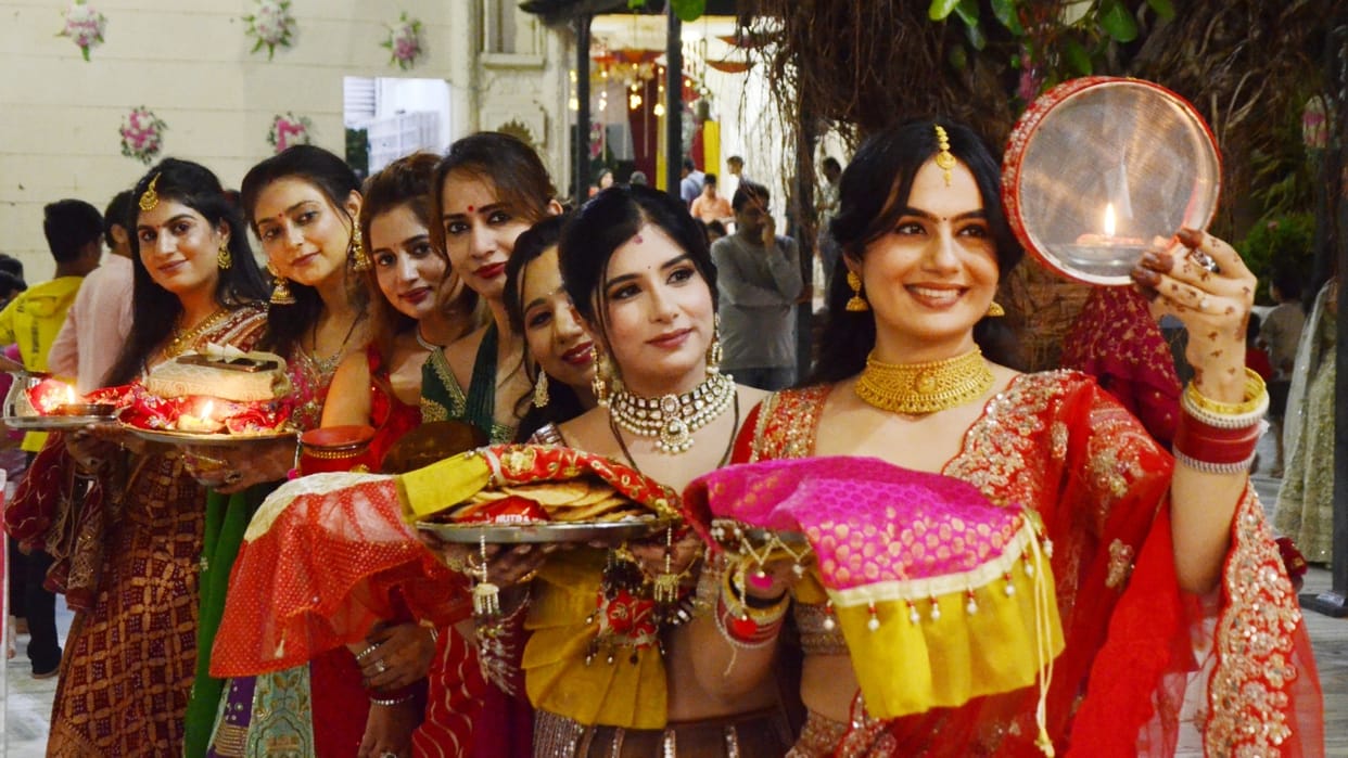 Photos of Karwa Chauth celebrations in Bareilly
