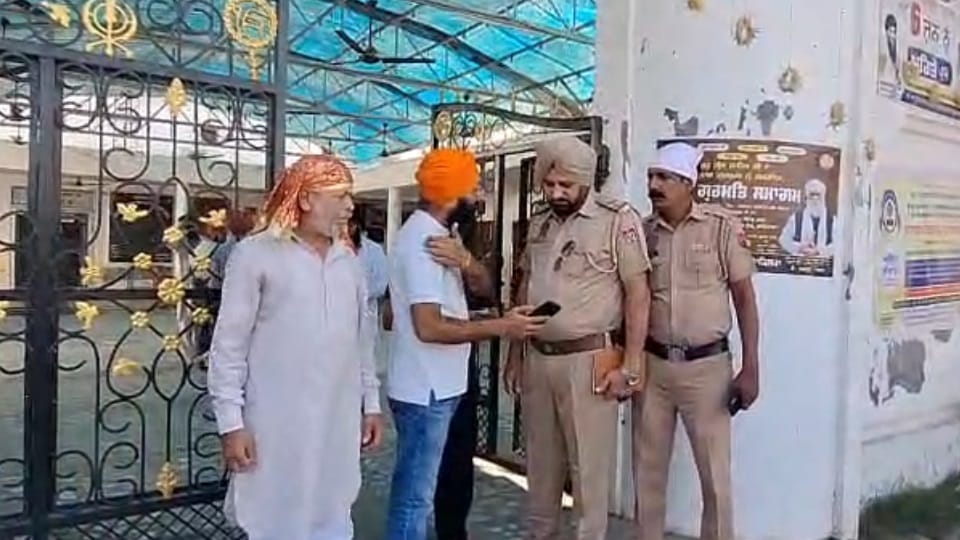 Clashes over headship at Fazilka Gurdwara, three injured