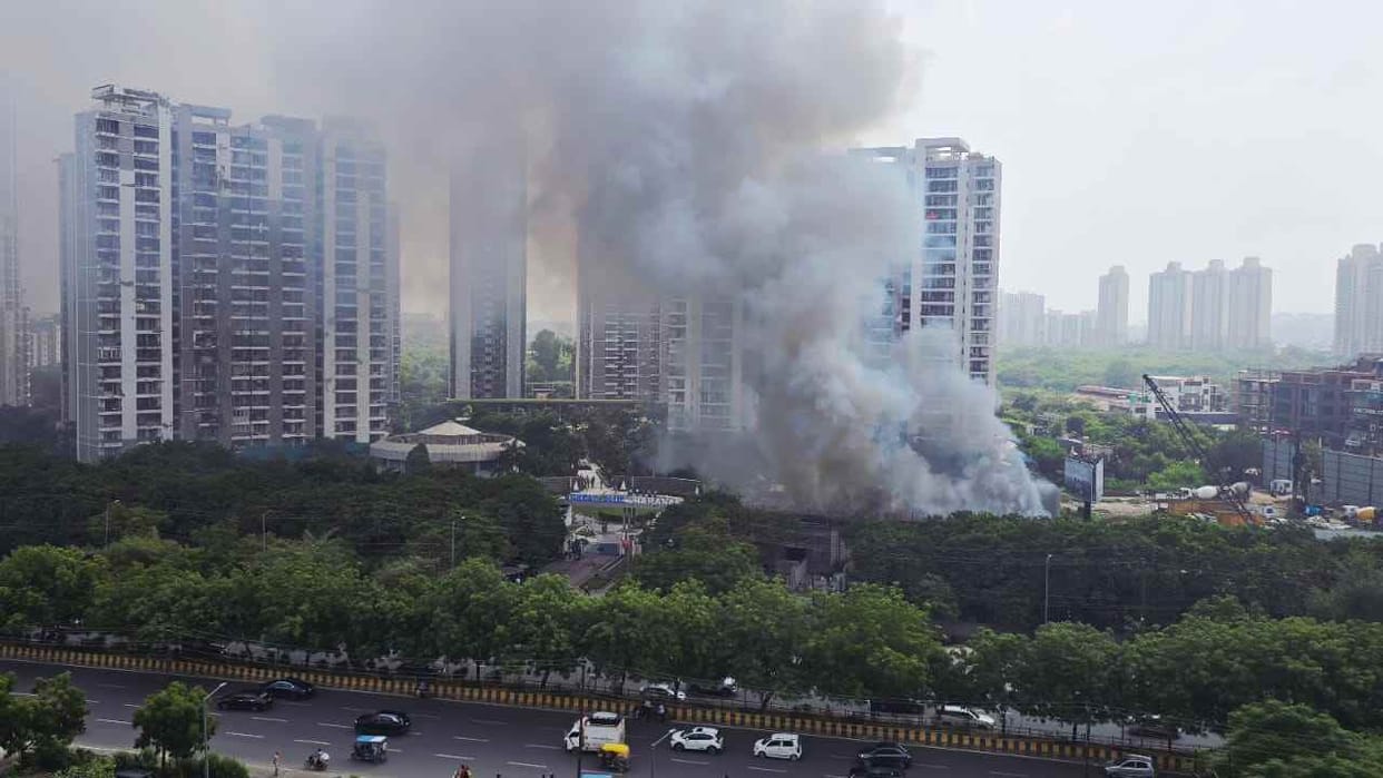 Fire broke out in tin shed in Great Value Sharanam Society, Sector 107