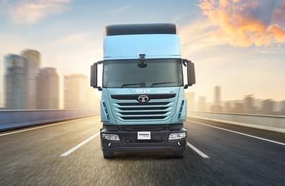 टाटा मोटर्स