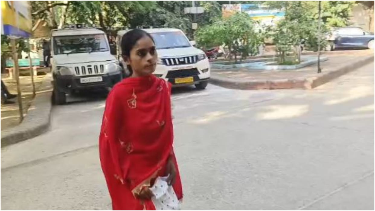 Dresses made for children of residential school girl wandering for payment in Budaun